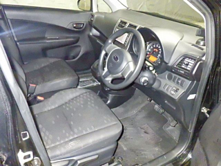 SUBARU TREZIA 2012