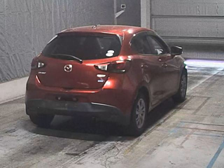 MAZDA DEMIO 2016