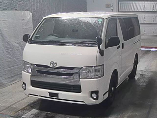 TOYOTA HIACE VAN 2015