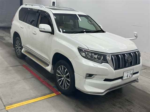 TOYOTA LAND CRUISER PRADO 2021