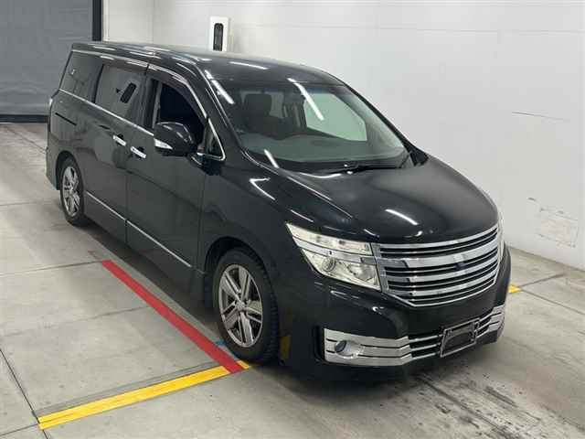 NISSAN ELGRAND 2010