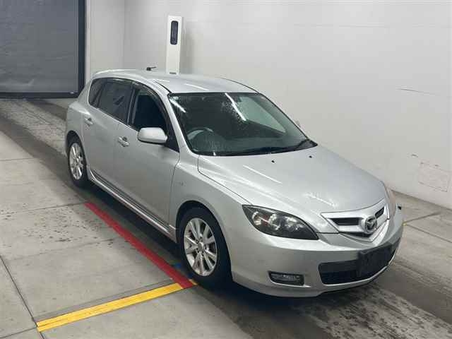 MAZDA AXELA 2006