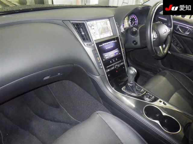 NISSAN SKYLINE 2017