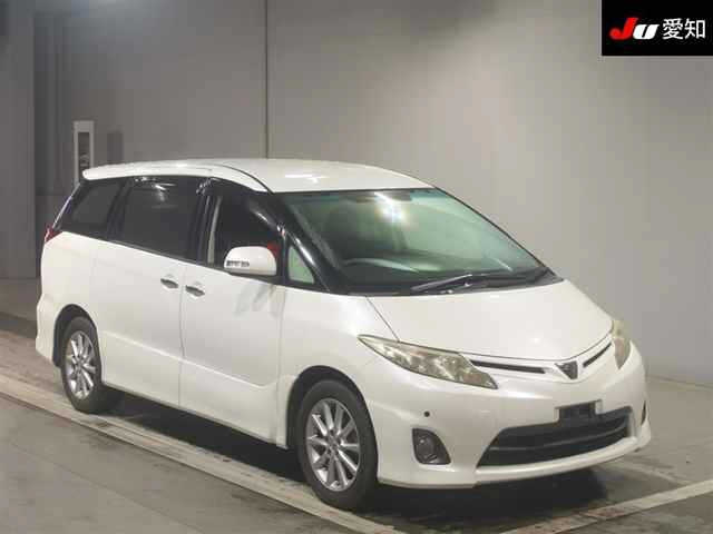 TOYOTA ESTIMA 2010