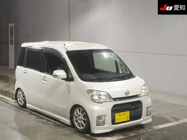 DAIHATSU TANTO EXE 2010