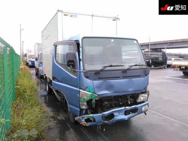 MITSUBISHI CANTER