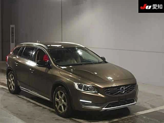 VOLVO V60 2016