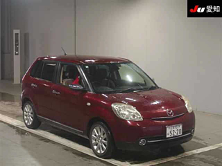 MAZDA VERISA 2013
