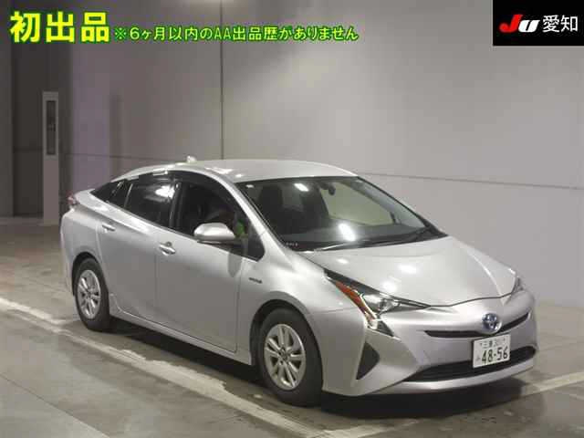 TOYOTA PRIUS 2016