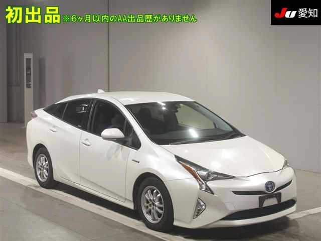 TOYOTA PRIUS 2016