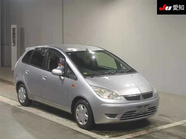 MITSUBISHI COLT PLUS 2010
