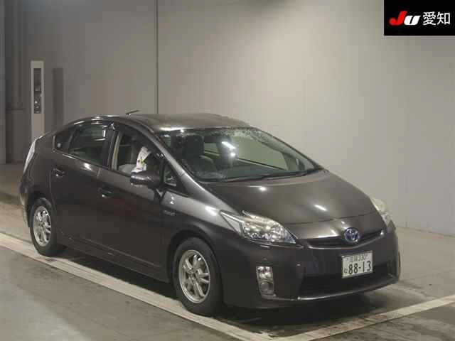 TOYOTA PRIUS 2011