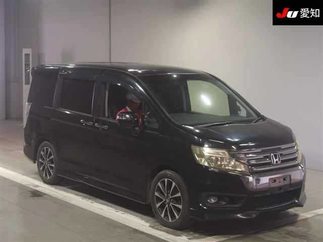 HONDA STEP WAGON 2012