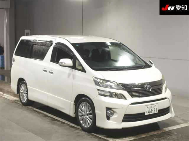 TOYOTA VELLFIRE 2014