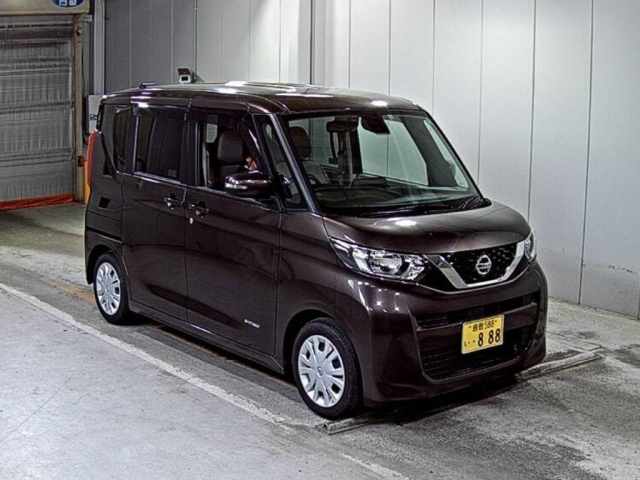 NISSAN ROOX 2022
