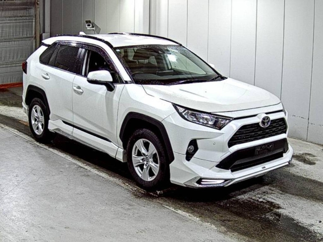 TOYOTA RAV4 2021