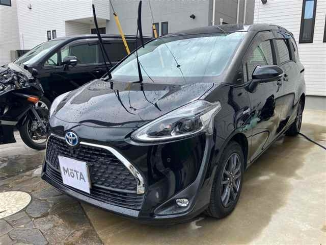 TOYOTA SIENTA 2019