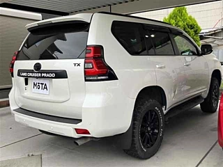 TOYOTA LAND CRUISER PRADO 2022