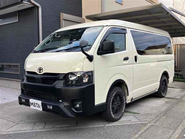 TOYOTA HIACE VAN 2023