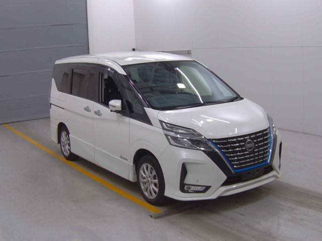 NISSAN SERENA 2020