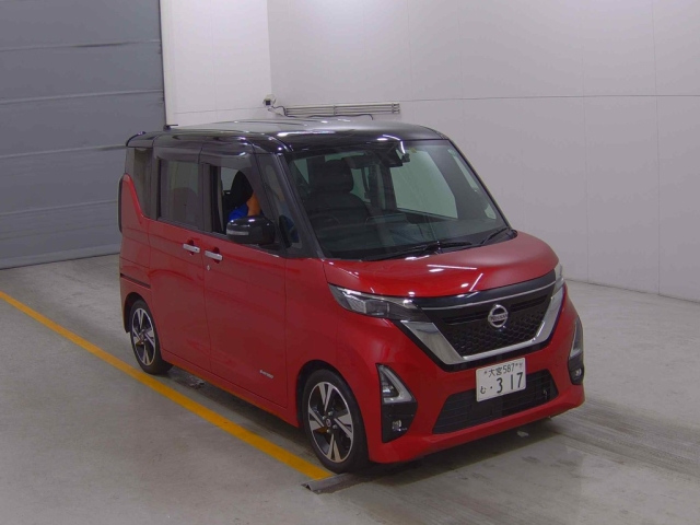 NISSAN ROOX