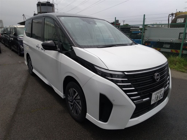 NISSAN SERENA 2024