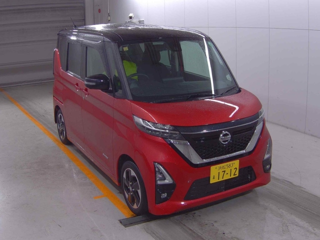 NISSAN ROOX 2020