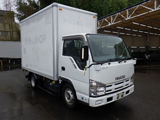 ISUZU ELF 2008