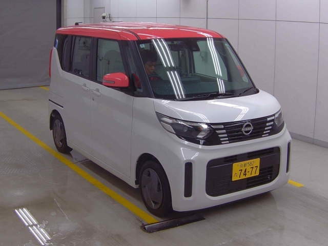 NISSAN ROOX 2024