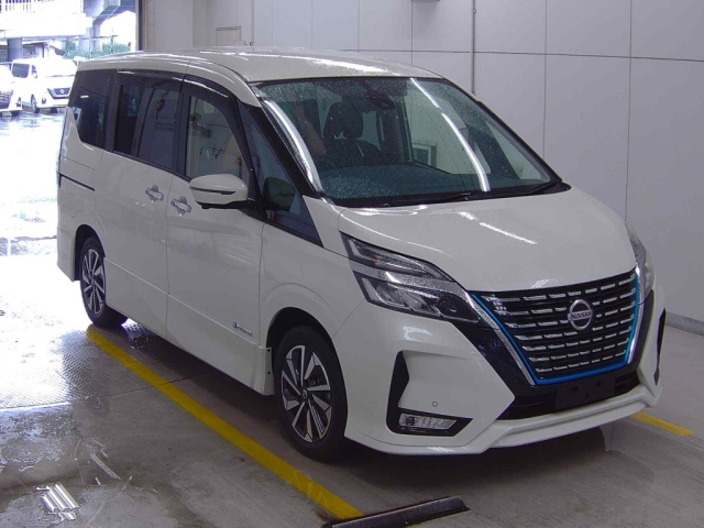 NISSAN SERENA 2020
