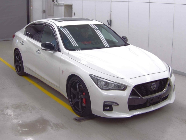 NISSAN SKYLINE 2020