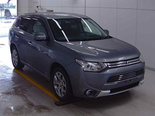 MITSUBISHI OUTLANDER PHEV 2014