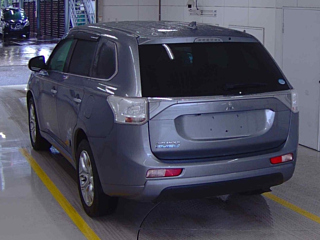 MITSUBISHI OUTLANDER PHEV 2014