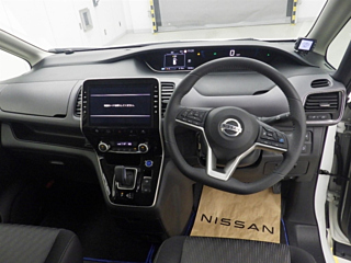 NISSAN SERENA 2020