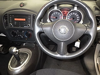 NISSAN JUKE 2015