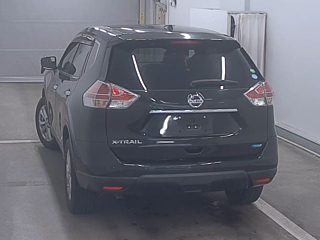 NISSAN X-TRAIL 2015