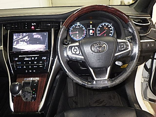 TOYOTA HARRIER 2015