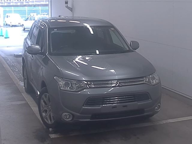 MITSUBISHI OUTLANDER PHEV 2014