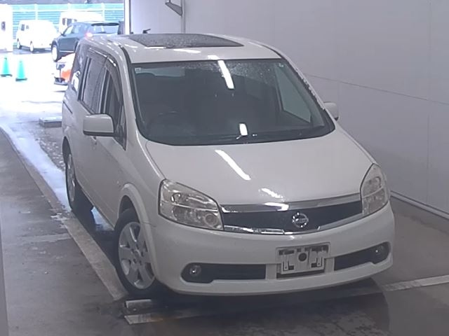 NISSAN LAFESTA