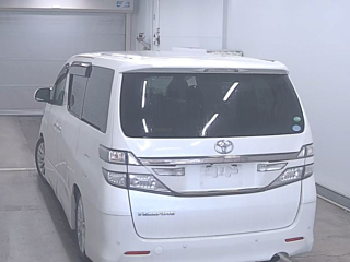 TOYOTA VELLFIRE 2012