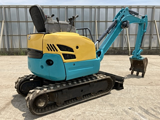 KUBOTA U-17 2010