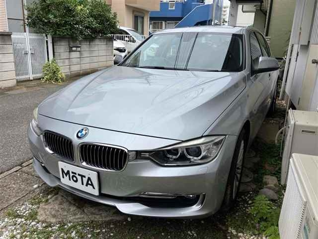BMW 3 SERIES 2012