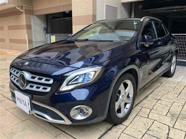 MERCEDES BENZ GLA CLASS 2017