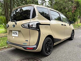 TOYOTA SIENTA 2021