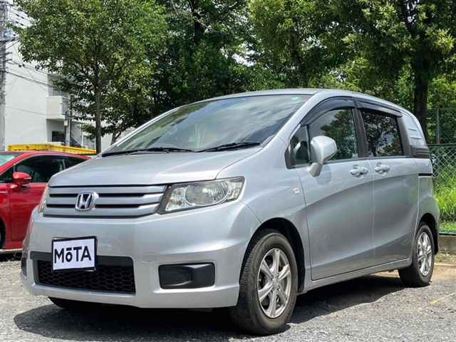 HONDA FREED 2011