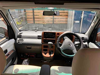 DAIHATSU HIJET VAN 2014