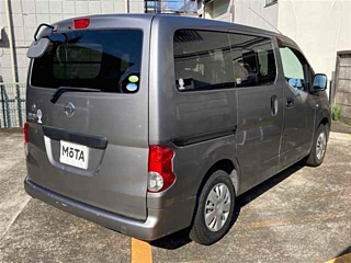 NISSAN NV200 2010