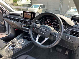 AUDI A4 2018