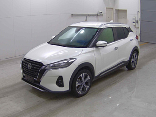 NISSAN KIX 2023