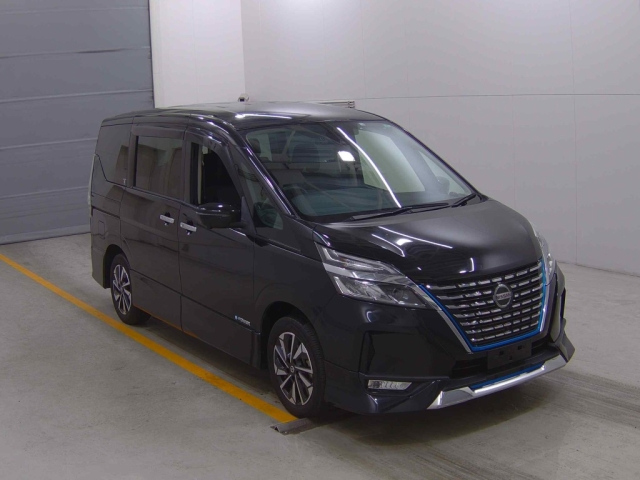 NISSAN SERENA 2020